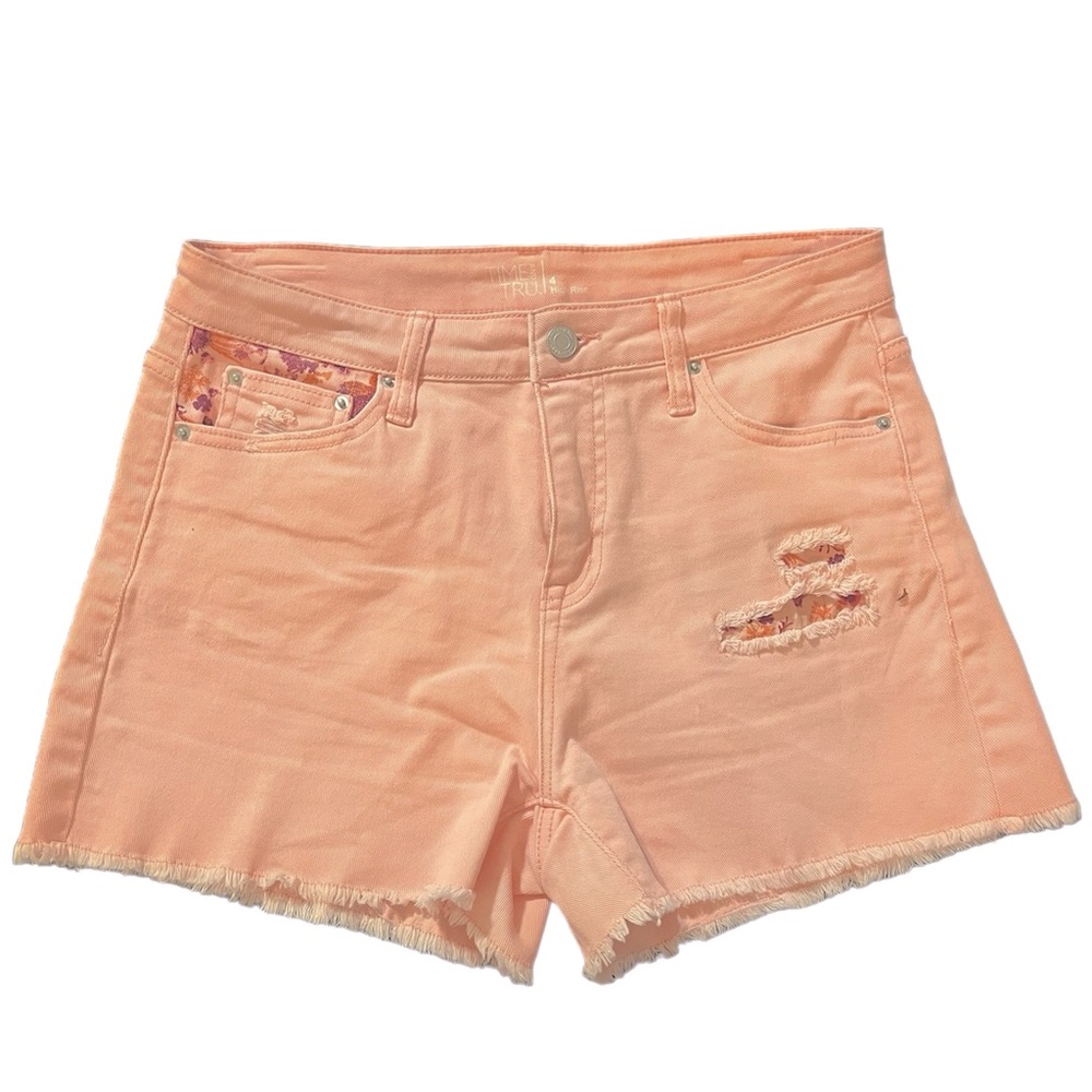 Adorable Peach colored denim shorts with distressing!